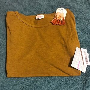 NTW LULAROE GIGI TOP